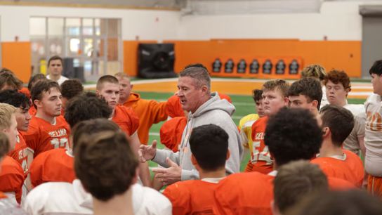 State champion Texas high school coach retires amid criminal investigation into his son (Bill Elliott Celina)